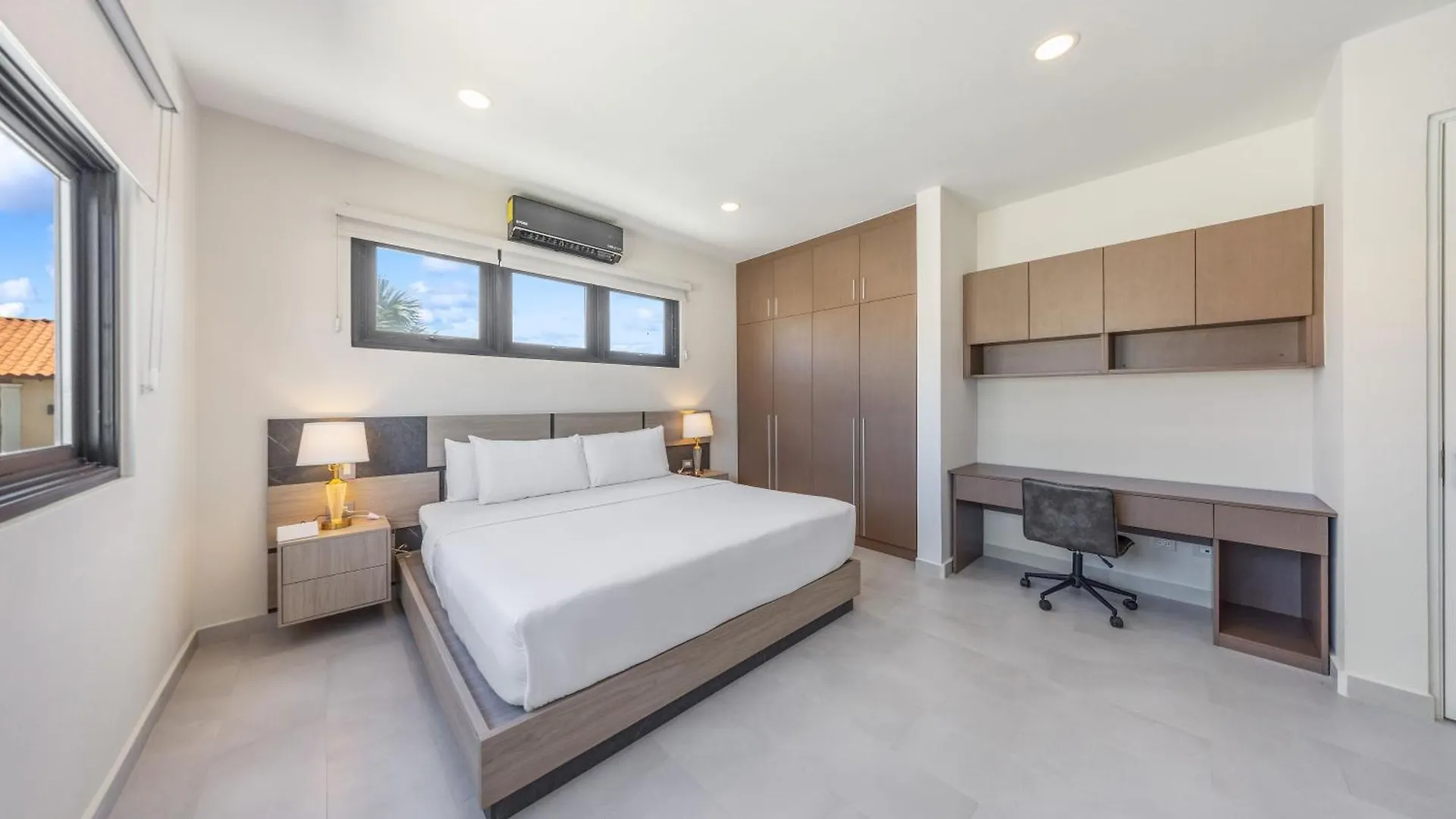 Lux 4Br And 3Ba Villa With Pool Malmokweg 48 By Bocobay Παλμ Μπιτς